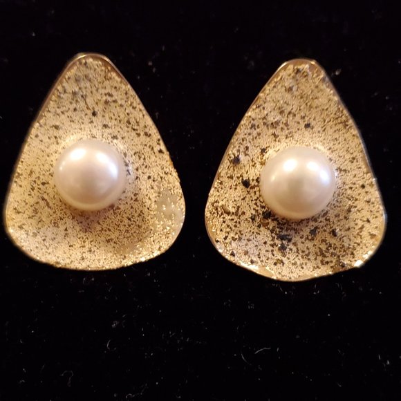 Source Unknown Jewelry - Sterling Silver and Pearl Modernist Earrings